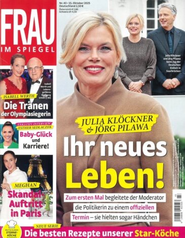 FRAU IM SPIEGEL